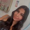 karolinefarb715